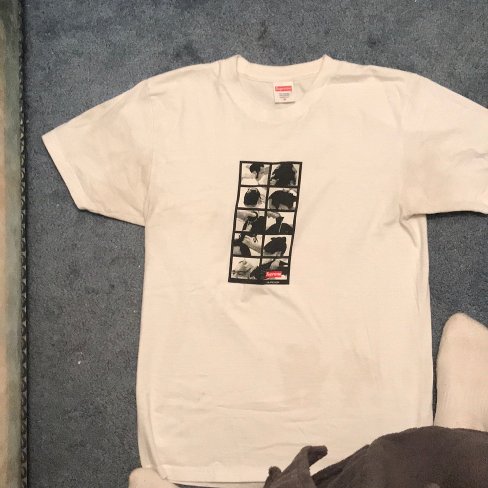Supreme t-shirt